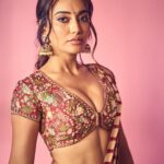 Surbhi Jyoti Instagram - 🌸🌸🌸 . . . . . . . Outfit @gazalguptacouture Styled by @stylingbyvictor @sohail__mughal___ Accessories @the_jewel_gallery Assisted by @styleby_antara @janvijain123 Makeup @jyotiiadvani.artistry Clicked by @gohil_jeet