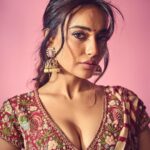 Surbhi Jyoti Instagram - 🌸🌸🌸 . . . . . . . Outfit @gazalguptacouture Styled by @stylingbyvictor @sohail__mughal___ Accessories @the_jewel_gallery Assisted by @styleby_antara @janvijain123 Makeup @jyotiiadvani.artistry Clicked by @gohil_jeet