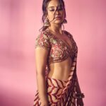 Surbhi Jyoti Instagram - Always a saree girl.... . . . . . Outfit @gazalguptacouture Clicked by @gohil_jeet Styled by @stylingbyvictor @sohail__mughal___ Accessories @the_jewel_gallery Assisted by @styleby_antara @janvijain123 Makeup @jyotiiadvani.artistry