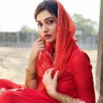 Surilie Gautam Instagram – Eid Mubarak 🌙