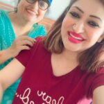 Surilie Gautam Instagram – Hum apne ghar ke AMAR PREM hai 🤪🤪🤪
#mommy #fun #ourtimetogether❤️
