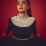 Surveen Chawla Instagram - Poetry & Black 🖤 Outfit - @namratajoshipura Jewellery - @gehnajewellers1 @karishma.joolry @ayanasilverjewellery @blingsutra @house.of.midas @ascend.rohank Makeup - @tush_91 Hair - @gohar__shaikh 📸 - @kadamajay Styled by @sukritigrover Team @simrankumar19 @vanigupta.23