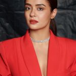 Surveen Chawla Instagram - Dangerously kicking ass ⚠️ Outfit @biancaandbridgett Jewellery @karishma.joolry Styled by : @sukritigrover Assisted by : @vanigupta.23 @simrankumar19 @ayushigala_ Makeup : @tush_91 Hair : @gohar_shaikh 📸 : @visualaffairs_va