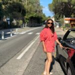 Surveen Chawla Instagram – Hop on board … will you ?👋🏼☀️

#CarLover #CarEnthusiast #CarLifestyle #SuckerForCars #PinkEveryday #StreetStyle #PinkAsthetic #TravelDiaries #SummerTravelDiaries