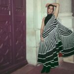 Surveen Chawla Instagram – Fluid and geometric…
Classic and contemporary…
A Riviera special🖤🤍

Outfit: @ka_sha_india
Jewellery: @rheakapoor x @pipabella by @nykaafashion
Styled by: @sukritigrover 
Styling Team: @vanigupta.23 @simrankumar19
Intern: @mahek_gada 
Shot by: @faisal_miya__photuwale 

#Cannes #Cannes2023