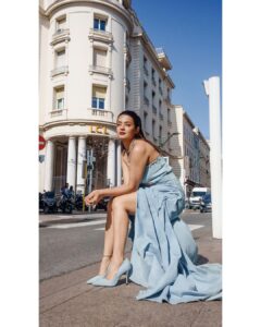 Surveen Chawla Instagram - Color pallete for the day - Denim 🩵 Outfit: @deme_love_ Jewellery: @mozaati Styled by: @sukritigrover Styling Team: @vanigupta.23 @simrankumar19 Intern: @mahek_gada Shot by: @faisal_miya__photuwale #Cannes #Cannes2023