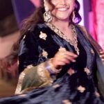 Swara Bhaskar Instagram - Hey everyone! This Eid @reallyswara is bringing you a spectacular makeup look with Recode that will have you glowing like the crescent moon! 🌙🤩✨ Feel like royalty this Eid and glam up with your favourite brand in style. Stay fabulous, and may this Eid bring you endless blessings and joy! 🙌🏽💕 #EidMubarak #EidMakeup #InstaGlam #FestiveGlam #RecodeGirlToRecodeBride #fashionmakeup #makeup #highfashionmakeup #makeupartist #eyemakeup #muadelhi #makeupartist #makeupartistdelhi #mualudhiana #sale #discount #onlineshopping #indiaonlineshopping #ludhiana #delhi #newdelhi #makeupgoals #indianwedd https://shop.recodestudios.com #loverecode