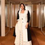 Swara Bhaskar Instagram - Jury days #ciff44 . . Dress : @abujanisandeepkhosla Trench: @lovebirds.studio Hair accessory: @romanarsinghaniofficial Heels: @labelrsvp . Styled by: @prifreebee @a.bee.at.work Photographs: @ahmedsami_photography Hair : @antergallactic Make-Up: @makeupbyyaramaziad @lancomepopup Fashion Assistant: @v4nyav3rma Sofitel Cairo Nile El Gezirah