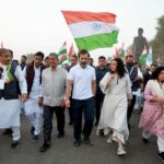 Swara Bhaskar Instagram - Joined @bharatjodo yatra today & walked with @rahulgandhi .. The energy, commitment & love is inspiring! The participation & warmth of common people, enthusiasm of Congress workers & RG’s attention & care toward everyone & everything around him is astounding! ✊🏽🇮🇳💛✨ @incindia . Photographer: @_jaiswalashish Ujjain