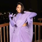 Swara Bhaskar Instagram - You can never go wrong with gloves, lilac and vintage glam! 💜💜💜 All set for a reception at the American Embassy in Cairo. . Hybrid sari-pants : @_huemn Earrings: @anaash.in Heels: @louboutinworld . Styled by: @prifreebee @a.bee.at.work Photographs: @ahmedsami_photography Hair : @antergallactic Make-Up: @makeupbyyaramaziad @lancomepopup Fashion Assistant: @v4nyav3rma Cairo, Egypt