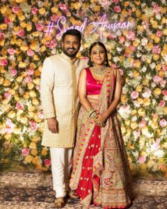 Swara Bhaskar Instagram - Presenting Mr and Mrs.
#SwaadAnusaar
•
Outfits: @abujanisandeepkhosla 
Jewellery: @khannajewellerskj 
•
Styled by @a.bee.at.work @prifreebee Hair Make-Up by @kaushikanu @anukaushikstudio @lawangtamang95 
Photographs: @tarunchawlaphotography