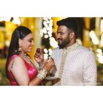 Swara Bhaskar Instagram – A BIG, heartfelt and stomach-felt π€π€ THANK YOU to Saugaat by Bikanervala @saugaatbybikanervala for their beautifully designed and deliciously curated gift boxes for our wedding. Saugaat is a by-order-only gifting boutique from the iconic House of Bikanervala and what we loved the most about them is how their hampers tell the story of our rich Indian tradition along with bringing forth the ever changing, globalised taste of mithai with artisanal values – perfectly suited for weddings and other special moments in life!
People, you GOTTA get Saugaat for your celebrations and add taste to your joy! π€π€ππβ¨β¨ππ
Thank you Praveen ji and the entire Saugaat team.
Special thanks @akshupakshu for making this happen! β₯οΈ
#TheSweetestGift #SaugaatByBikanervala
#Luxury #Gifting #IndianSweets #Tradition #Innovation #LuxuryGifting #swaadanusaar
Pics: @wedreel.in @tarunchawlaphotography