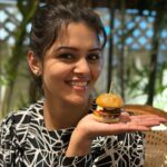 Swathishta Krishnan Instagram – Enjoyed some lip smacking dishes @lafayette.in , loved their coffee 🤎
.
.
.
. 
#cafe #coffee #mugcakes