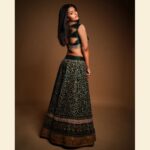 Swathishta Krishnan Instagram – For the bewitching bride-to-be! @savinidii_official ✨

Playful puff sleeves and detailed floral hand-embroidery converge across a bespoke and contrast-colored bridal lehenga choli. Radiant striped borders wrap around  the arms and neckline, highlighting this wondrous design for the blushing bride-to-be.

Inframe: @swathishta_krishnan 
Styling: @paviiiee_08
Makeup: @chisellemakeupandhair
Jewellery: @mspinkpantherjewel 
Photography: @gilbertphotographer

#lehengacholi #bridallehengas #lehenga #handembroidery #savinidiibride #bridalwear #savinidii #bride #fashion #wedding  #bridal #southindianweddings #bridetobe #onlineshopping #bridallehenga #ethnicwear #designer #weddinginspiration #designerwear #bridalfashion #bridaldress #fashiondesigner #intricatedesign #lehengas #chennaidesigner #southindianbride