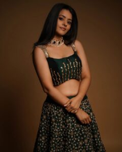 Swathishta Krishnan Instagram - 💚💚
.
.
.
.
.
.

styling @paviiiee_08
Wearing @savinidii_official 
Accessories @mspinkpantherjewel 
Makeover @chisellemakeupandhair 
Captured by @gilbertphotographer
