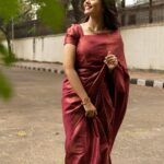 Swathishta Krishnan Instagram - Sorry -its Saree again ❤️ Happy valentine's day everyone ❤️ . . . . .Beautiful saree from @swarnasaris Muah @mua_vijisharath loved ur work Jewellery @mspinkpantherjewel Location @phcafe.chennai Shot by @mikkie_photographhy