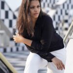 Swathishta Krishnan Instagram - 🤍🖤 . . . Shot by @mikkie_photographhy