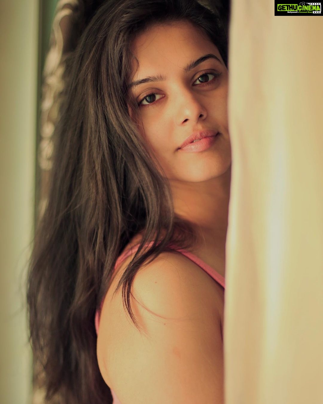 Swathishta Krishnan Instagram - 🫰🏻 . . . #random