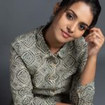 Swathishta Krishnan Instagram - Summmer 🤍🌼 . . . . @demozastores @mikkie_photographhy @kirthana_mua @sabu.dxb