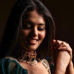 Swathishta Krishnan Instagram - 🖤 . . . Wearing @savinidii_official Styling @paviiiee_08 Shot by @gilbertphotographer Jewellery @mspinkpantherjewel Mua @chisellemakeupandhair