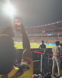 Swathishta Krishnan Instagram - 🤍🤍🤍🤍
That was an amazing day , it was lovely meeting Shivanna sir 🤍🙏
.
.
.
.
#cskvsrcb