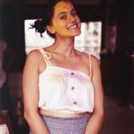 Taapsee Pannu Instagram - Happy Holi! Be colourful, cute and classy!