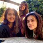 Taapsee Pannu Instagram - 3 pictures of 3 Pannu’s with 3 variations of editing. But the brighter side is 3 of us agreed on this 1 picture. Or rather , I just said this will be it coz sabse Badi main hu n they agreed :) SIMPLE !