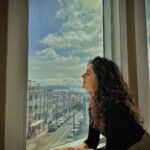 Taapsee Pannu Instagram - A month long holiday, travelling is happiness but making yourself feel like at home on these trips makes me happiest. New York-San Francisco-Los Angeles-Las Vegas-San Diego-Miami #FeelAtHome #AirbnbPartner Thank you @airbnb