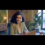 Taapsee Pannu Instagram - The best decision I made last year was to gift myself an ergonomic chair from @greensoul.ergonomics With the amount of time all of us spend sitting, it should be on your wishlist too - for better posture and productivity! This new year, gift your back some much-needed comfort with Green Soul’s chairs, now upto 60% off on Amazon and their website. Still need convincing? Watch the video and you’ll know why you need it! #GreenSoul #GreenSoulErgonomics #Ergonomics #ErgonomicChair #NewYearWishlist