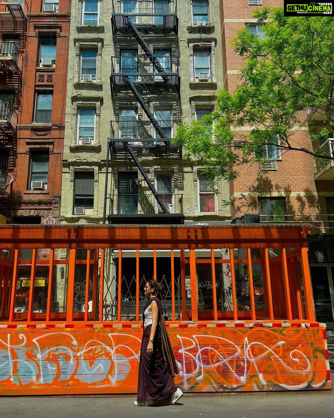 Taapsee Pannu Instagram - These streets will make you feel brand new Big lights will inspire you Let's hear it for New York New York New York