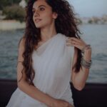 Taapsee Pannu Instagram - Haaye ni Munda lambda da….