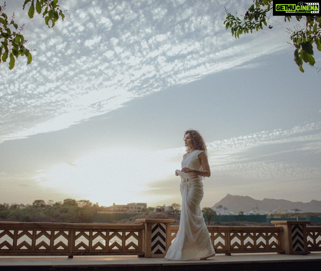 Taapsee Pannu Instagram - Jadon chann chhup jaave…. Leela Palace, Udaipur