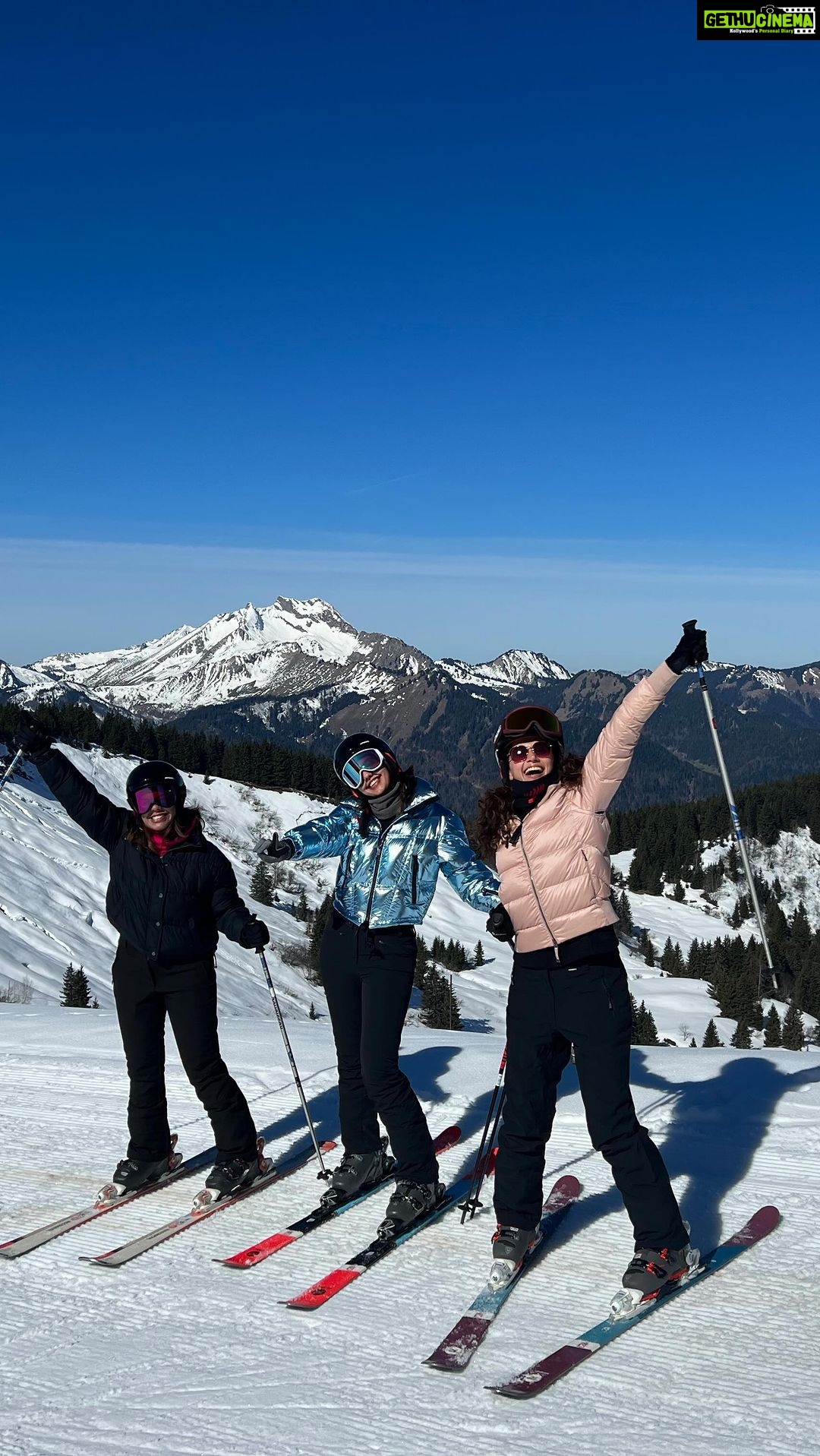 Taapsee Pannu Instagram - Ski ya later ⛷️ Avoriaz, Rhone-Alpes, France