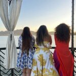 Taapsee Pannu Instagram - 10 years….. A lot has changed. But in these pictures r a few things that haven’t. We had to catch up on a lot of madness and @theleelapalaceudaipur thank you for making this time even more special and memorable. @mani_bhatia89 @jk_bosslady @theleela #theleelapalaceudaipur #theleela #palacebythelake #luuxuryliving The Leela Palace Udaipur