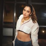 Tamannaah Instagram - Crop it like it’s hot 🤍🤍🤍 Outfit: @off___white @giuseppedimorabito_official Jewelry: @misho_designs @gabyray @ishhaara Styled by: @shaleenanathani Assisted by: @vasudhaguptaa Hair: @hairbyseema assisted by @aryan.mhatre07 Makeup: @savleenmanchanda Assisted by: @anushkajainn__ Shot by: @pixel.exposures @vidhigodha Digital team: @59thparallel
