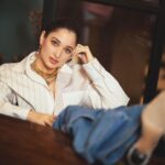 Tamannaah Instagram - Crop it like it’s hot 🤍🤍🤍 Outfit: @off___white @giuseppedimorabito_official Jewelry: @misho_designs @gabyray @ishhaara Styled by: @shaleenanathani Assisted by: @vasudhaguptaa Hair: @hairbyseema assisted by @aryan.mhatre07 Makeup: @savleenmanchanda Assisted by: @anushkajainn__ Shot by: @pixel.exposures @vidhigodha Digital team: @59thparallel