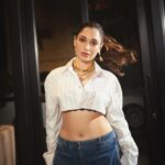 Tamannaah Instagram - Crop it like it’s hot 🤍🤍🤍 Outfit: @off___white @giuseppedimorabito_official Jewelry: @misho_designs @gabyray @ishhaara Styled by: @shaleenanathani Assisted by: @vasudhaguptaa Hair: @hairbyseema assisted by @aryan.mhatre07 Makeup: @savleenmanchanda Assisted by: @anushkajainn__ Shot by: @pixel.exposures @vidhigodha Digital team: @59thparallel