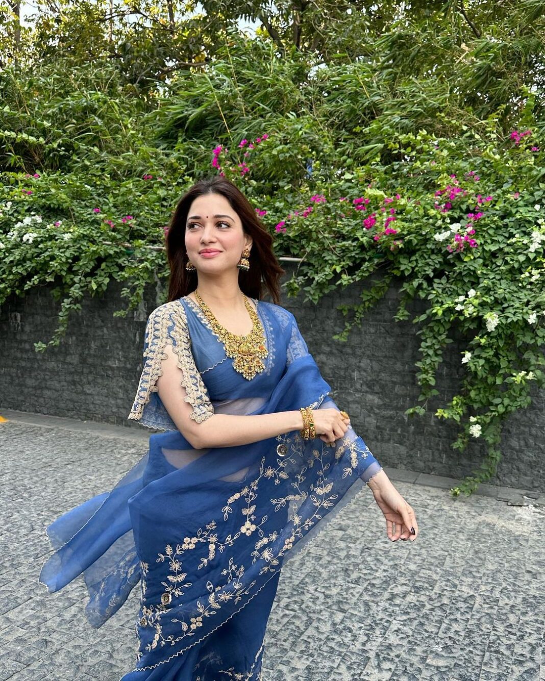 Tamannaah Instagram - Blue-ming 🌸🌸🌸
