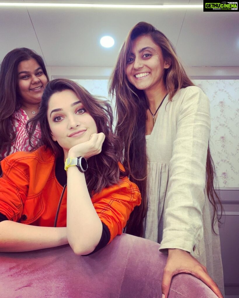 Tamannaah Instagram - This is where I spend most of my time and these are the people I enjoy doing it with ❤️❤️❤️ @bbhiral @savleenmanchanda . First working day of 2023✅