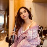 Tamannaah Instagram - Love me some soft curls, especially when I can achieve them without extreme heat with the new Dyson Airwrap. It has become better and more efficient with the re-engineered version.💗 @dyson_india #DysonIndia #DysonHair #DysonAirwrap #gifted