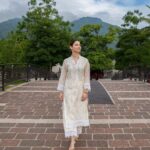 Tamannaah Instagram – Finding balance on and off the mat! 🧘🏻‍♀️🧘🏻‍♀️🧘🏻‍♀️

For the longest time yoga for me was all about getting the posture correct, doing all asanas the right way. But all that changed last year. 

Through the teachings of @sadhguru and during my visits to the @isha.foundation, I began to truly understand the true purpose of yoga. Simply put, it is an intricate, detailed user’s manual of the body. If you look beyond the asanas, it will open up a whole new world. 🤍

I’ve taken the learnings and created a way of life that helps me to listen, explore, and to unlock the hidden potentials within myself. 

Every practice of yoga today takes me on a journey of self-discovery, revealing the intricate connection between the breath, mind, and spirit. ✨

I hope that in the future, we don’t have to dedicate a day for yoga to celebrate its true potential… but that it becomes a part of our journey to becoming the best versions of ourselves… both physically and mentally!

Happy International Yoga Day… now go unlock your full potential. 😉

#InternationalYogaDay