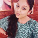 Tanushree Dutta Instagram – Hellos people!! Sleep tight & dream the dreamers dream with me…much love ❤️ xoxo