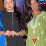 Tanushree Dutta Instagram - @iamtanushreeduttaofficial @ishidutta The Datta sister's ♥️ 💓 The bond of love. ♥️ ♥️ #tanushreedutta #ishitadutta #duttasisters #queentanushreedutta #tanushree_real_fan #bollywoodqueen