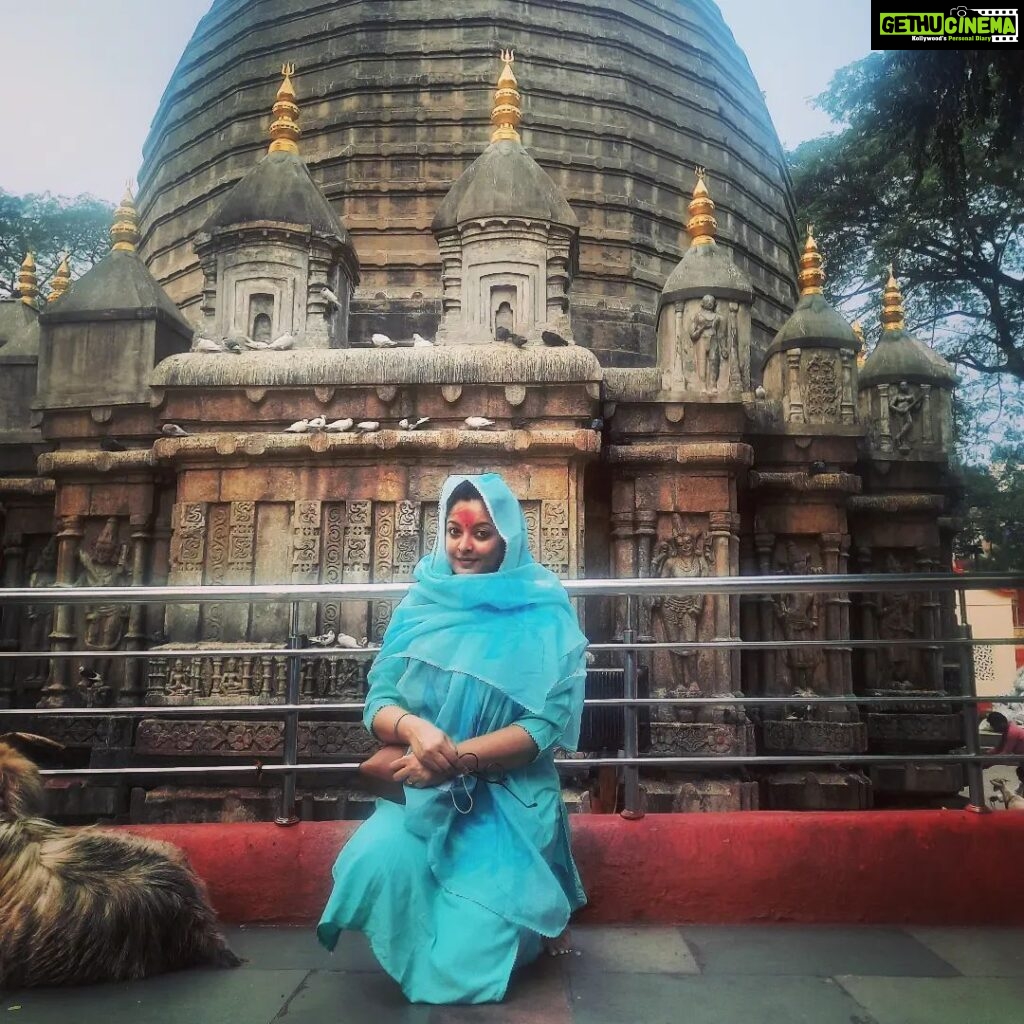 Tanushree Dutta Instagram - Aaj phir se kohram...poori ghati mein...after darshan.. Where next?? Pashupatinath or Puri Jagannath?? Maa Kamakhya Temple