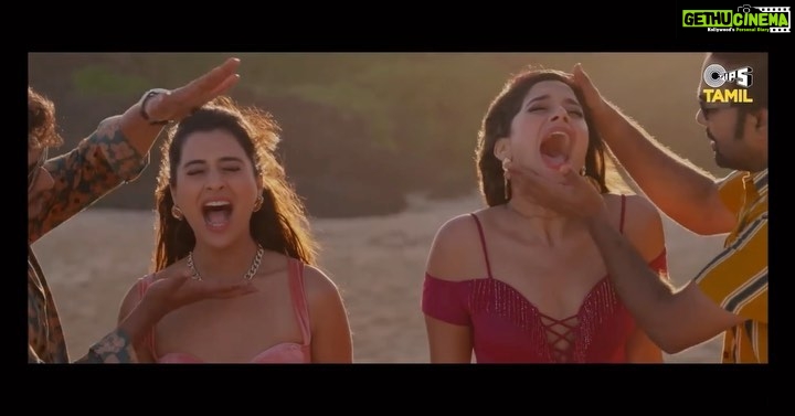Tanya Hope Instagram - Golmaal Millionaire Mani @actorjiiva and Billionaire Babu @actorshiva_official #MMBB #Starwar from #Golmaal https://youtu.be/qX4A-7ZjjH4 @ijaguarstudios @vinodjain.b @rajputpaayal @hope.tanya @priyankapdeshpande @sivaangi.krish spbcharan @ranjithkg @ponkumarandirector @naresh_producer @aruldevofficial @kalol_das @rgirishs07 @tipstamilofficial @kumartaurani @praveenkaushal08 @sharanyalouis @rajuharwani @onlynikil #nm @editorvdonbosco @Paressh_prabhakar_shirodkar @_anjalli_ @yashjain_14 @lil.yd__