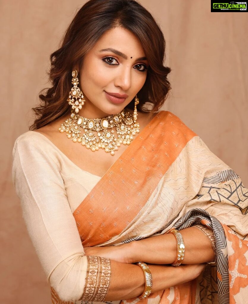 Tejaswi Madivada Instagram - Another one from @theantoraofficial wearing their creation ✨ Jewellery: @mangatrai36jubileehills Pic: @pranav.foto Styled by @officialanahita