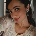 Tejaswi Madivada Instagram - Problems are a part of life, Dealing with them is an art of life.