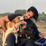 Thakur Anoop Singh Instagram - It’s GOOD FRIDAY. Celebrating Love, warmth and togetherness with my 2 sons Bruno 🐶 and Shadow 🐕 #ThakurAnoopSingh