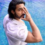 Thakur Anoop Singh Instagram – Experiencing a splash of memories in the crystal blue oasis. Exactly my way of calming down my storm within! #weekendgetaway