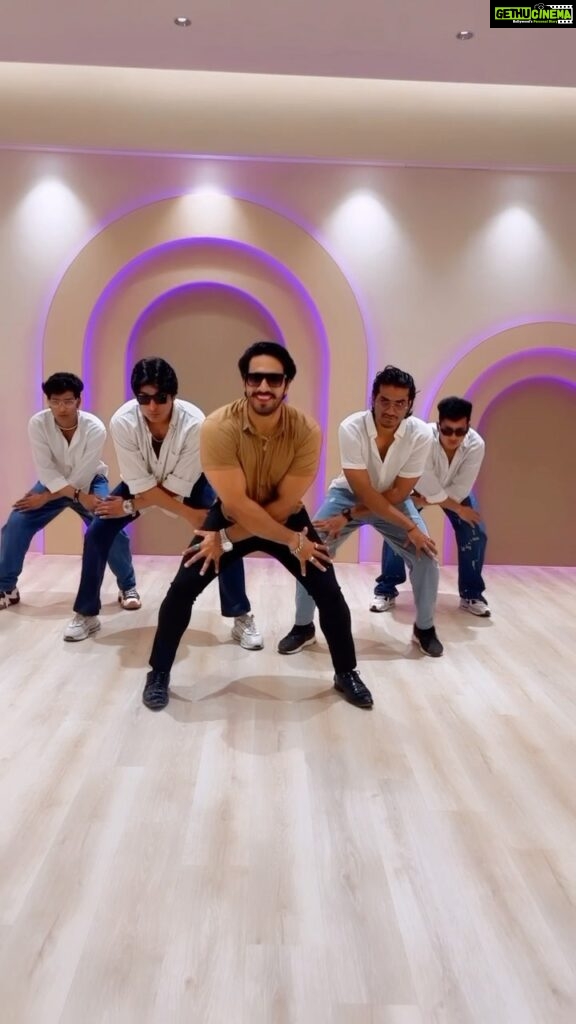 Thakur Anoop Singh Instagram - Full video coming up tomorrow at 11 30 am ; ) Tab Tak Ek jhalak hi enjoy karlo! Courtesy : @byou.in Dance Choreography : @snehagupta28 Taught by @manishyadav_tathastu Directed by : @sahifashake7